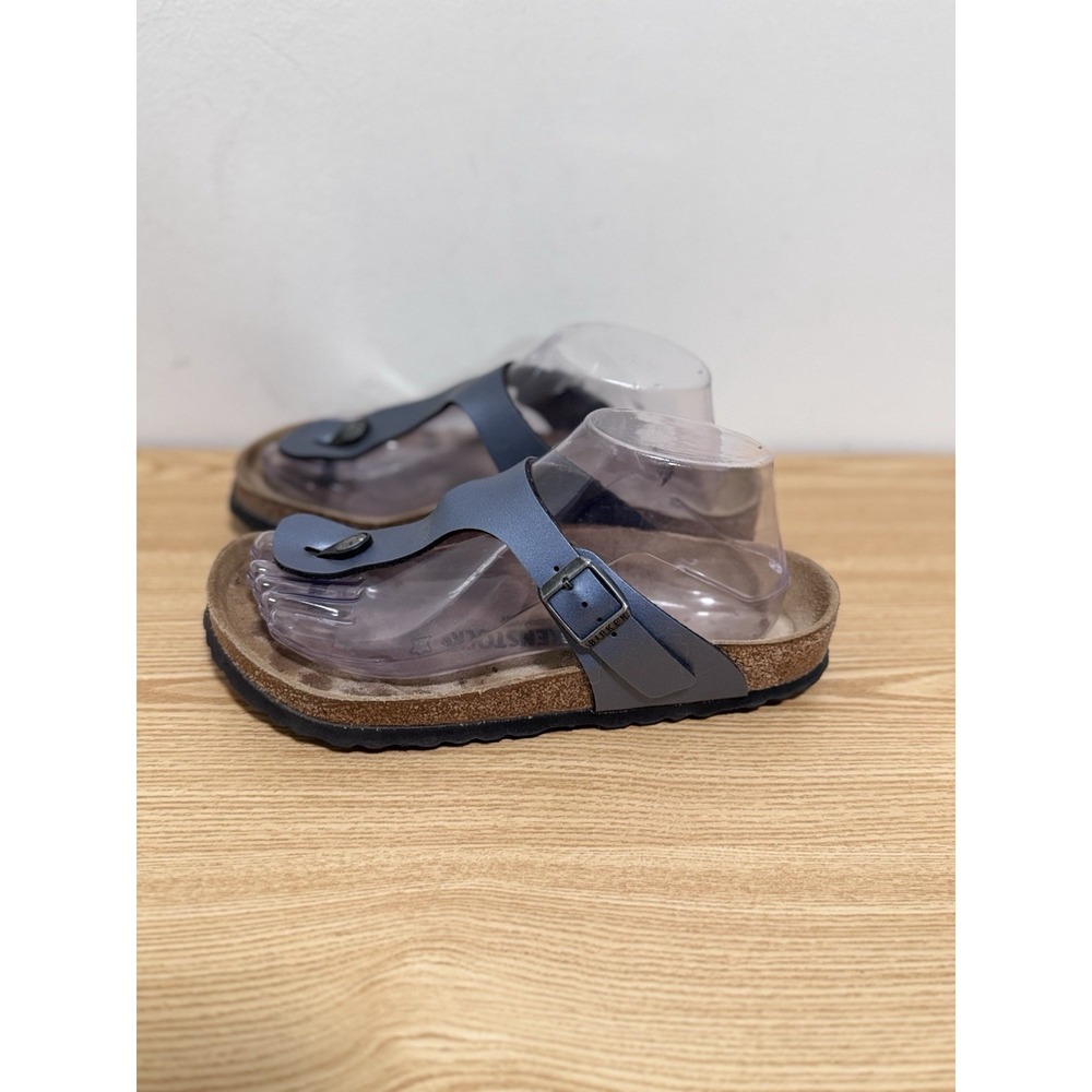Birkenstock Sandals Women's Sz 38 Reg Gizeh Thong Metallic Gray EUC